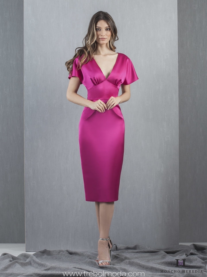 V1059 Vestido de satén en color verde. Tallas 38 y 42. Mod V1059 Ver precio