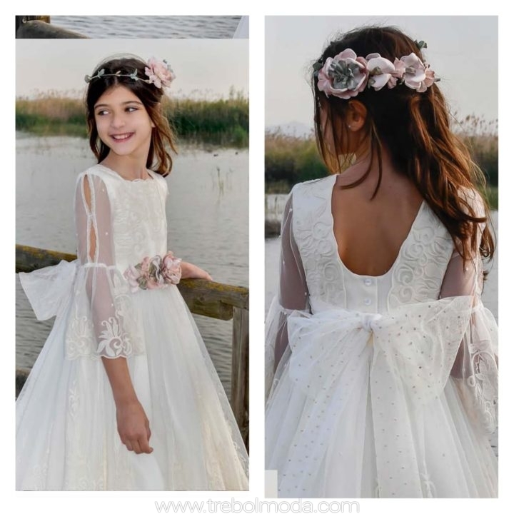 Vestido de comunión con mangas entreabiertas. Mod. 226402 Talla 135