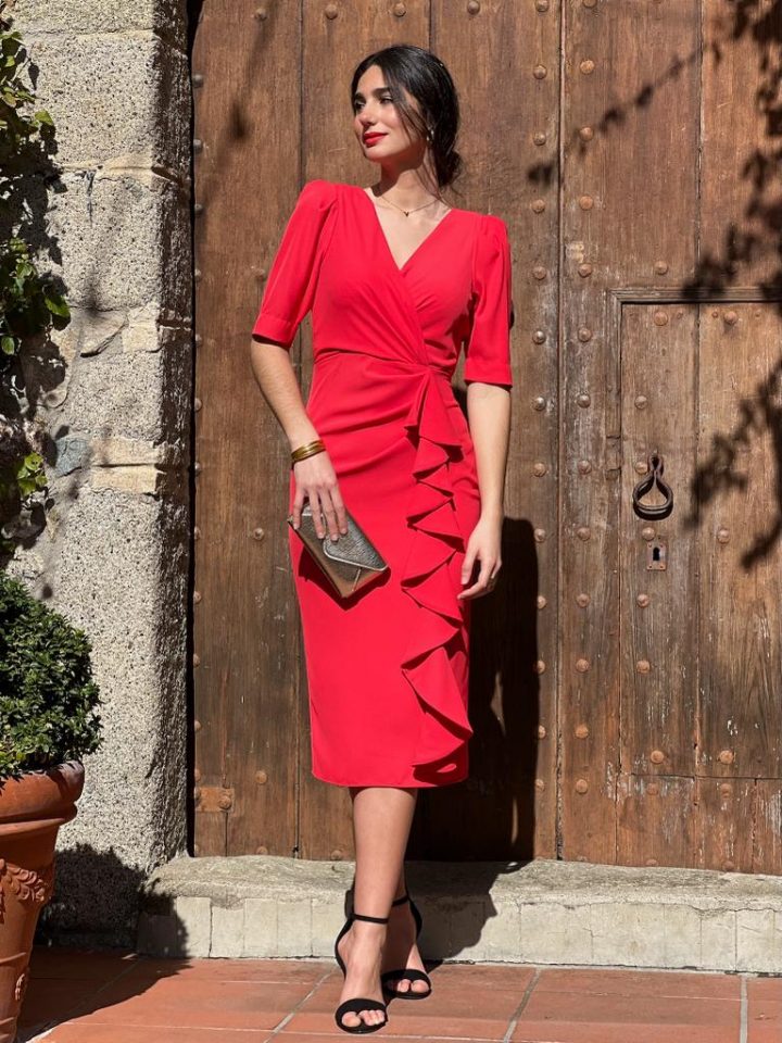 Vestido midi en rojo - Moda