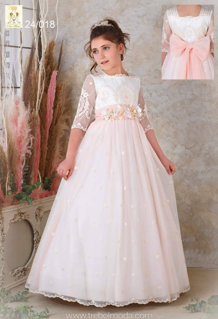 24018 Vestido de comunión con pequeños bordados. Mod. 24/018. Talla 105