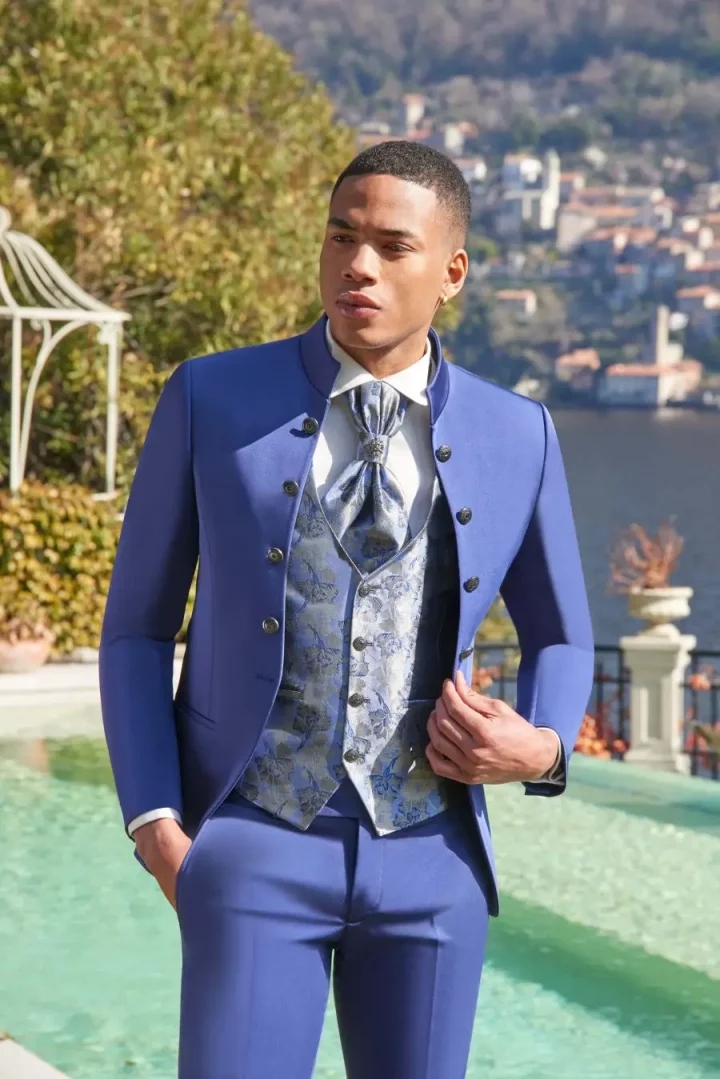 Traje estilo casaca. Modelo Santorin