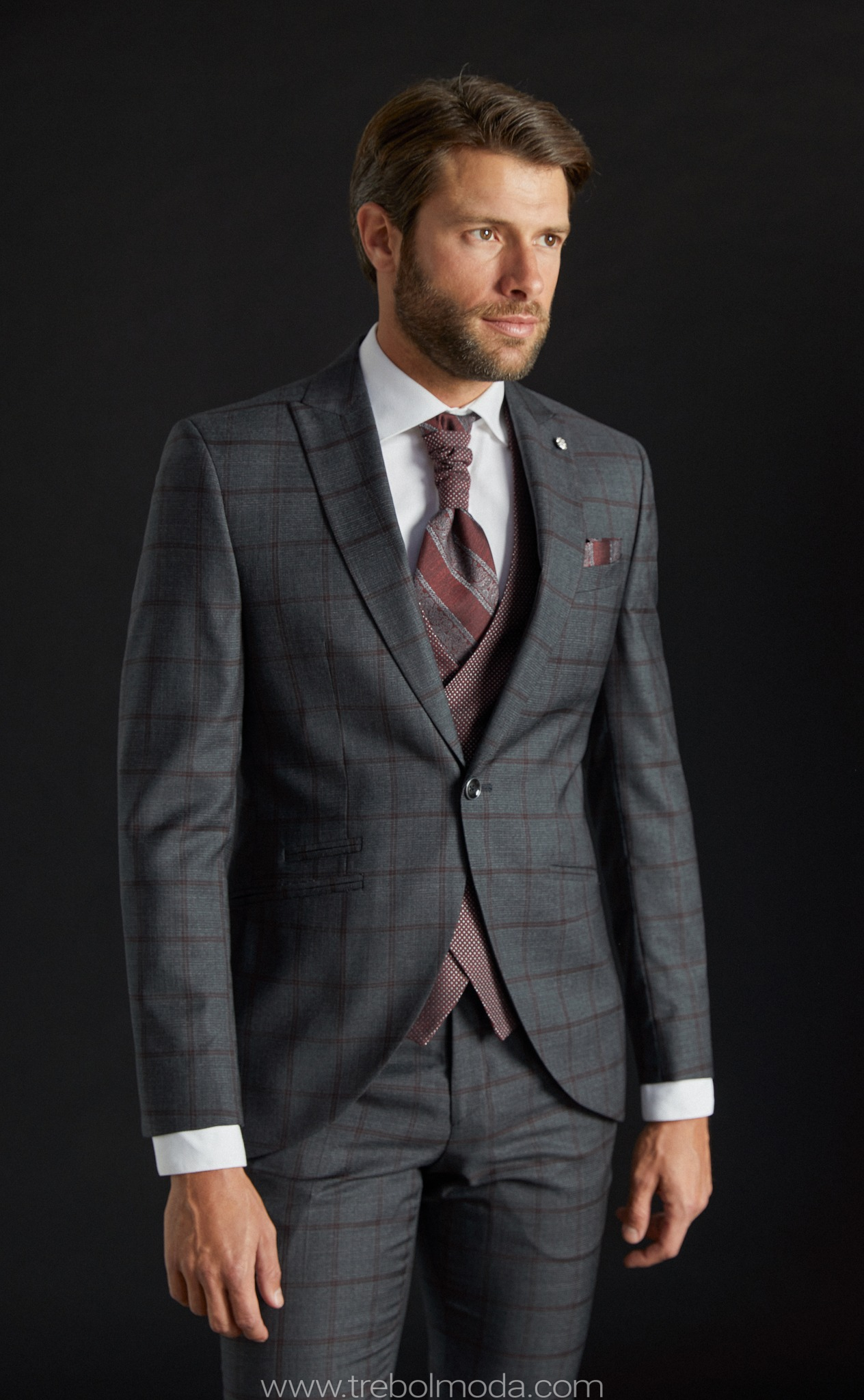 Traje ceremonia cuadros