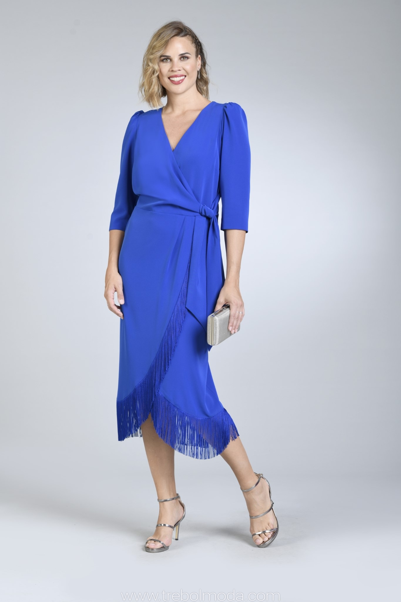 Vestido con flecos