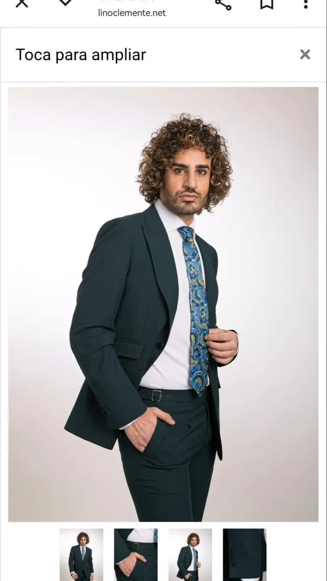 The #suit 👔🎩👞

www.trebolmoda.com